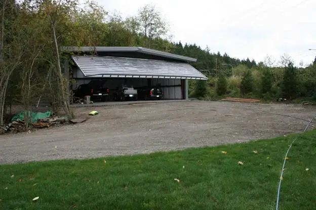 Barn where Bill Munich sought shelter after calling 911 during a shooting incident in Skagit County, Washington